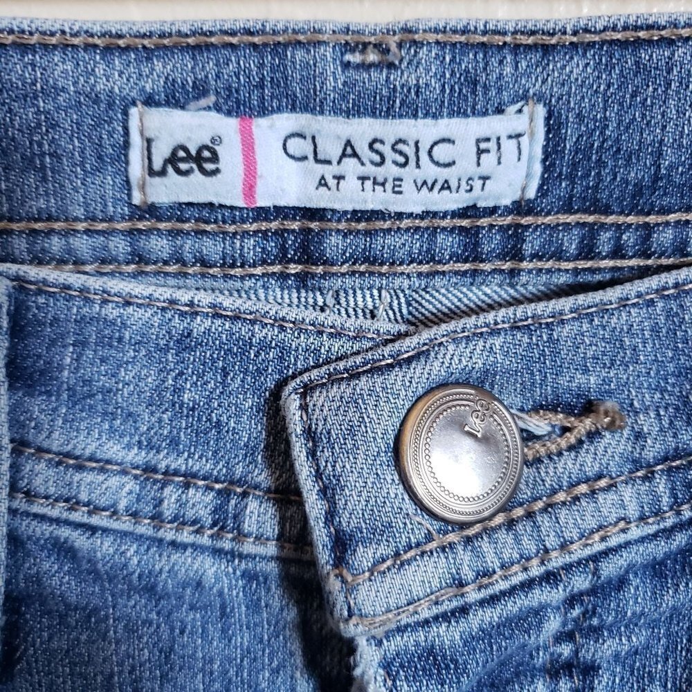 Lee Classic Fit High Rise Mom Jeans Denim Straight Leg Retro 90's Blue Womens 8 - Picture 2 of 8